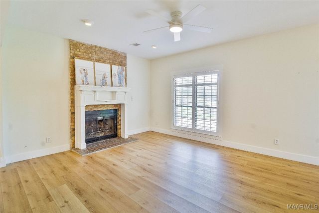 516 Seasons Court, Prattville, AL 36066