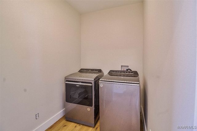 516 Seasons Court, Prattville, AL 36066