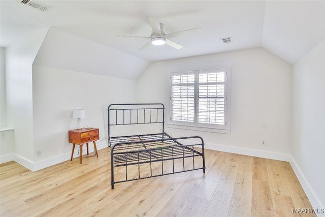 516 Seasons Court, Prattville, AL 36066