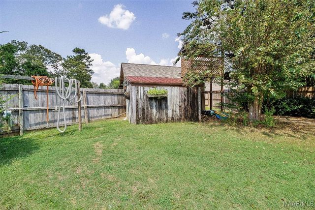 516 Seasons Court, Prattville, AL 36066