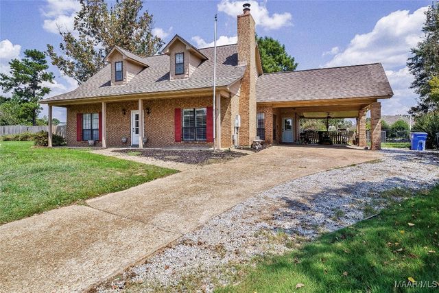 516 Seasons Court, Prattville, AL 36066