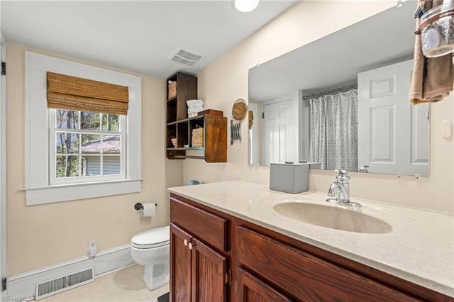 806 Gales Avenue, Winston-salem, NC 27103