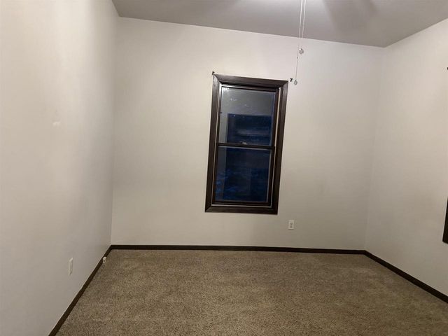 1421 E MIDWAY ROAD, Appleton, WI 54915