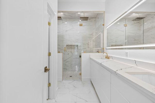 2607 Hoya Dr, Midland, TX 79707