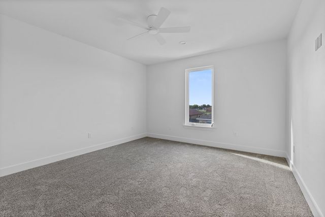 2607 Hoya Dr, Midland, TX 79707