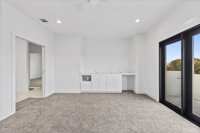 2607 Hoya Dr, Midland, TX 79707