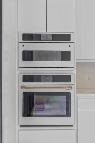 2607 Hoya Dr, Midland, TX 79707