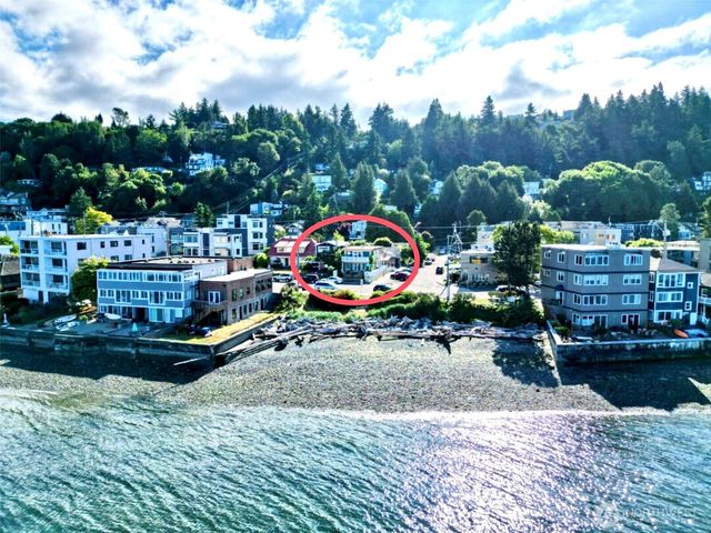 4030 Beach Drive SW, Seattle, WA 98116