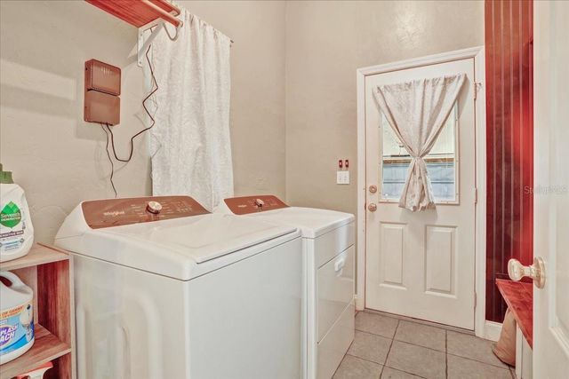 24366 NW 191ST AVENUE, High Springs, FL 32643