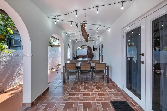 2430 SW 22nd Terrace, Miami, FL 33145
