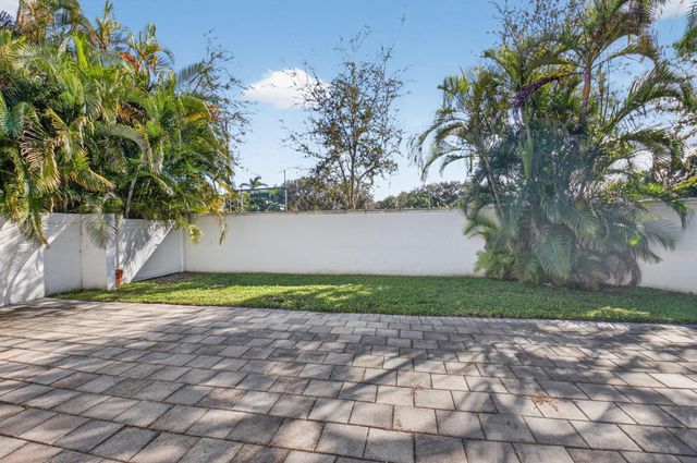 2226 NW 52nd Street, Boca Raton, FL 33496