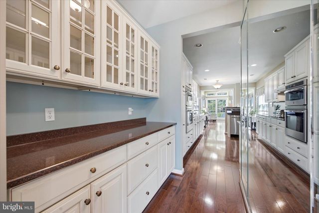 158 GLENMOOR CIR N, Easton, PA 18045