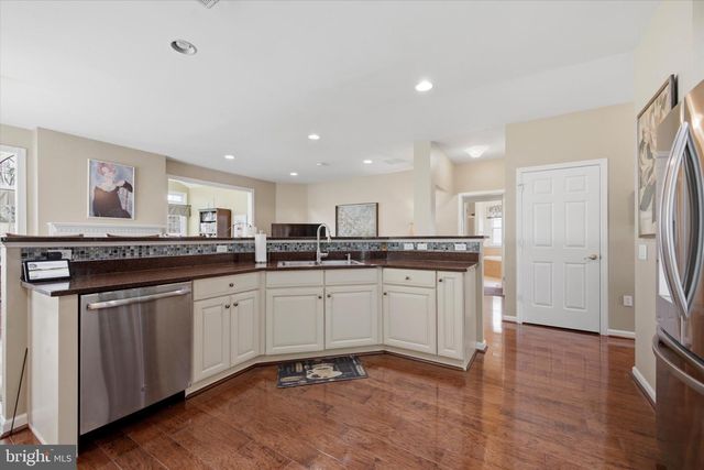 158 GLENMOOR CIR N, Easton, PA 18045