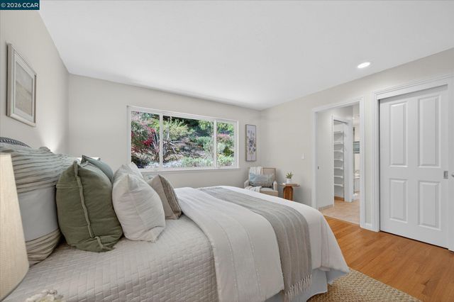 1882 Camino Pablo, Moraga, CA 94556