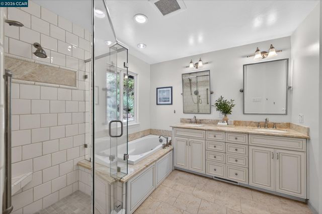 1882 Camino Pablo, Moraga, CA 94556