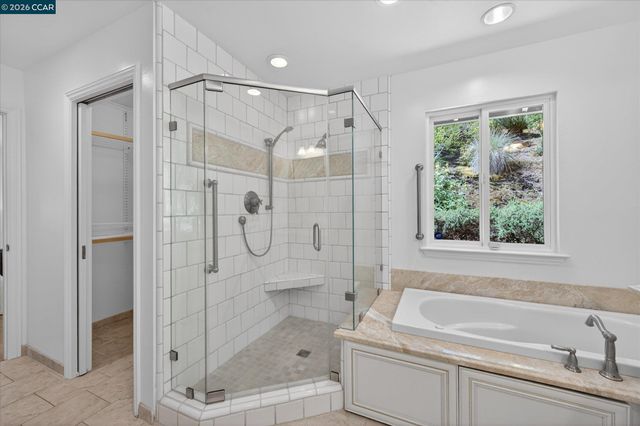 1882 Camino Pablo, Moraga, CA 94556