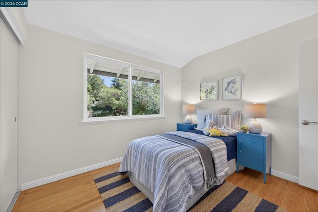 1882 Camino Pablo, Moraga, CA 94556