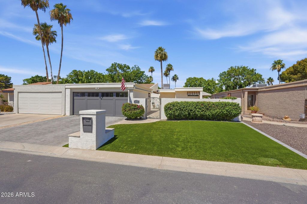 14238 N 2ND Avenue, Phoenix, AZ 85023