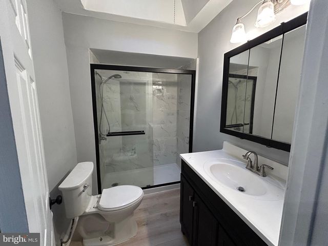 427 E SHARPNACK ST, Philadelphia, PA 19119
