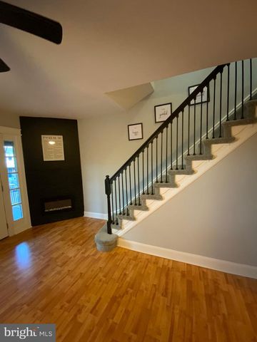427 E SHARPNACK ST, Philadelphia, PA 19119