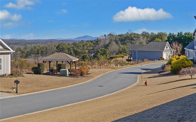 177 Village Drive, Dahlonega, GA 30533