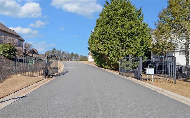 177 Village Drive, Dahlonega, GA 30533