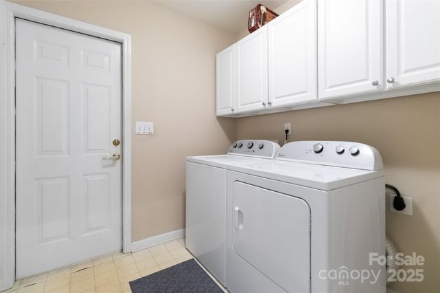 1002 Lavenham Place, Indian Trail, NC 28079