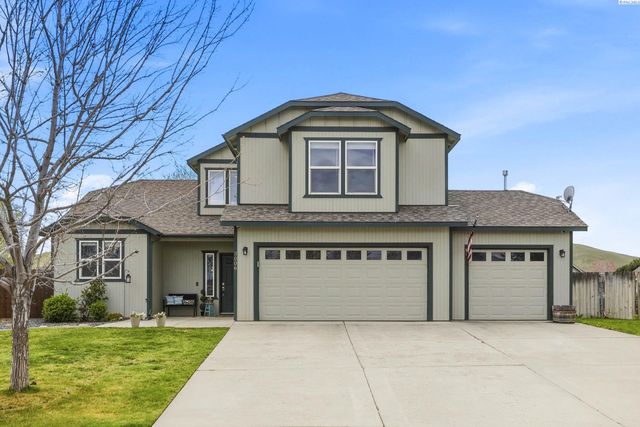 3006 Hermandt Ct, West Richland, WA 99353