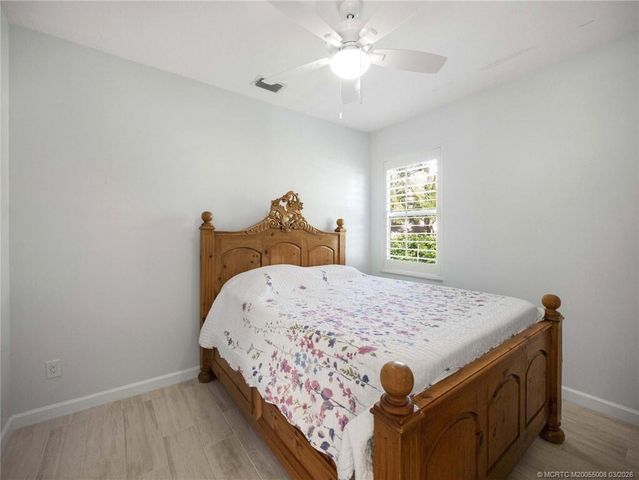 155 56th Drive SW, Vero Beach, FL 32968