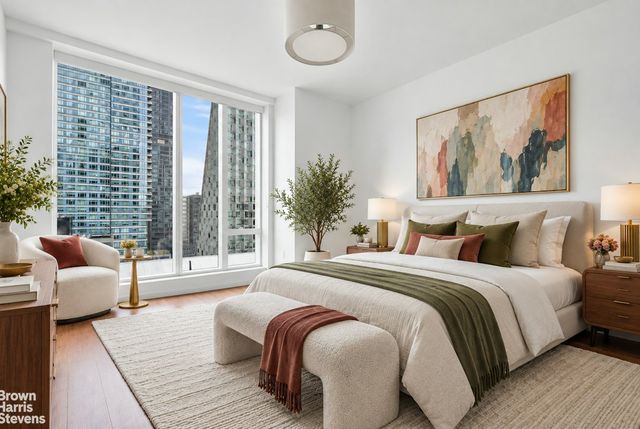 1 W End Ave Apt 11H, New York City, NY 10023