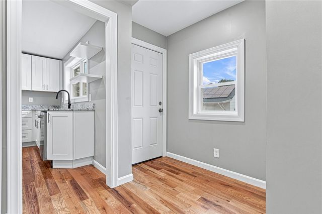 33 Tower Street, Pawtucket, RI 02860