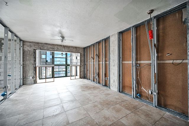 3640 NW 9th St 401, Miami, FL 33125