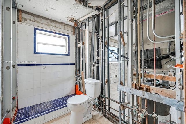 3640 NW 9th St 401, Miami, FL 33125