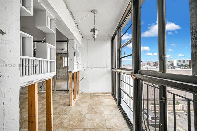 3640 NW 9th St 401, Miami, FL 33125