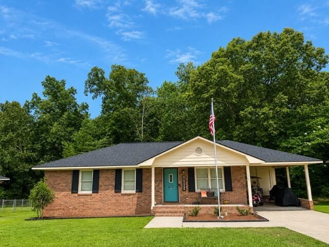 611 Gib Drive, Manning, SC 29102