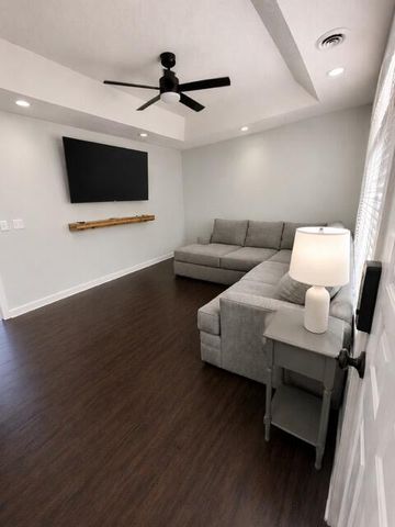 611 Gib Drive, Manning, SC 29102