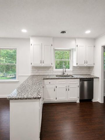 611 Gib Drive, Manning, SC 29102