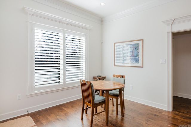 1195 Westcliffe Dr, Little Rock, AR 72210