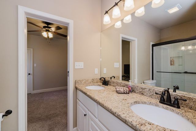 1195 Westcliffe Dr, Little Rock, AR 72210