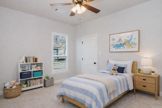 1195 Westcliffe Dr, Little Rock, AR 72210