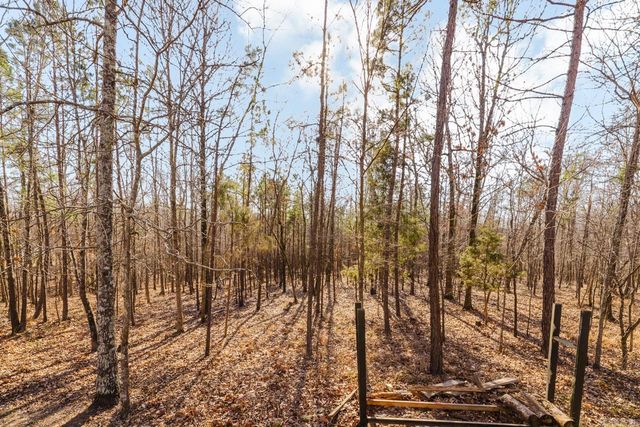 1195 Westcliffe Dr, Little Rock, AR 72210