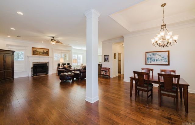 1195 Westcliffe Dr, Little Rock, AR 72210