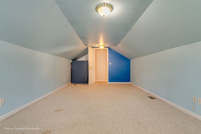 507 E Rennesoy Drive, Newark, IL 60541