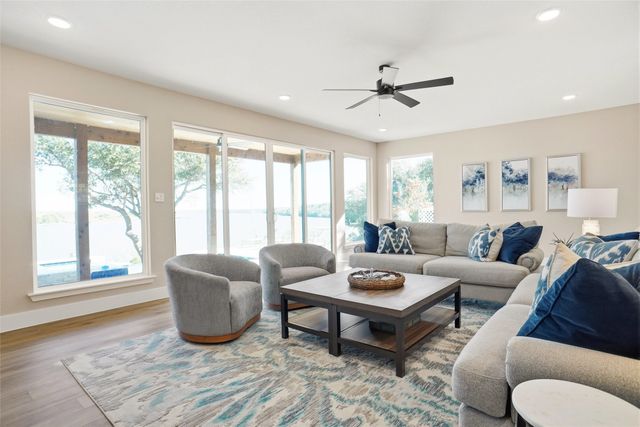 1719 Anaconda Trail, Granbury, TX 76048