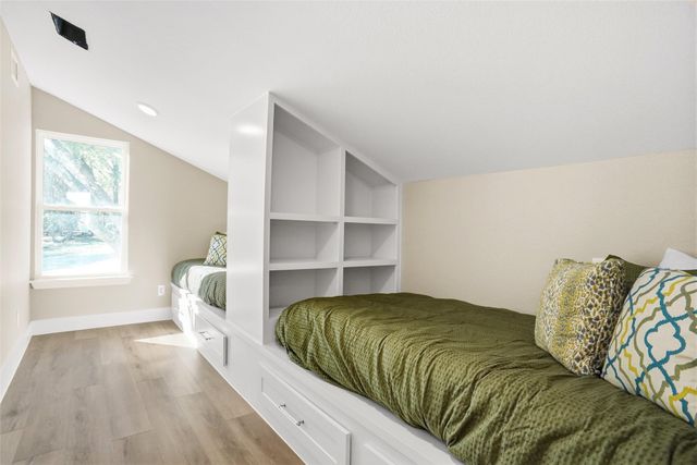 1719 Anaconda Trail, Granbury, TX 76048