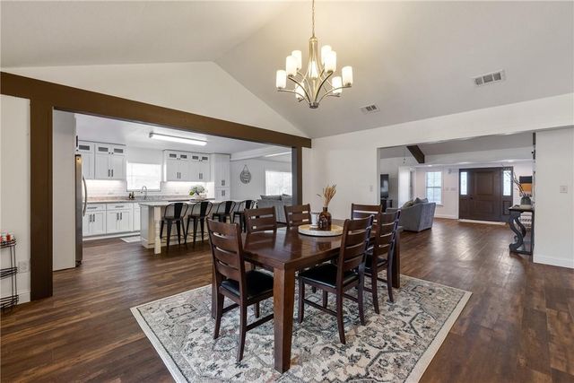 112 Old West TRL, Buda, TX 78610