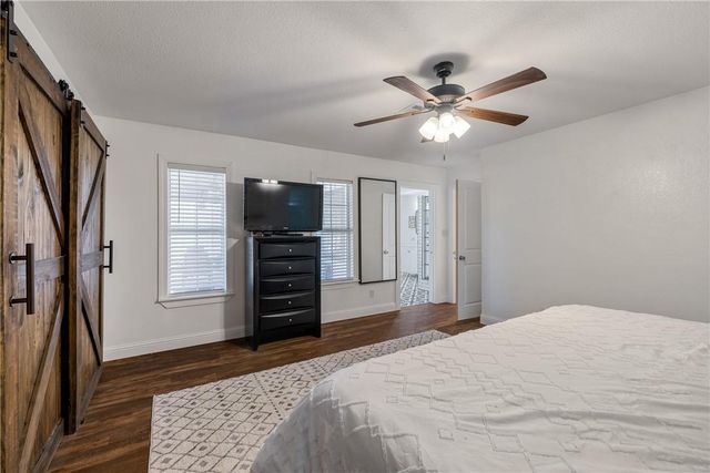 112 Old West TRL, Buda, TX 78610