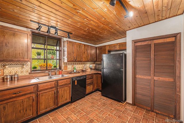 26003 Morris Avenue, Conifer, CO 80433