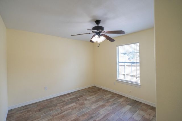 9143 Conger Street, Houston, TX 77075