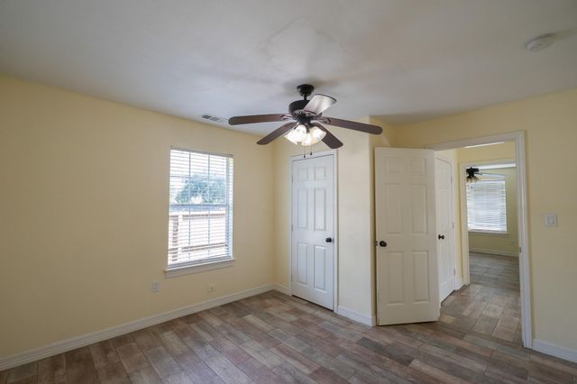 9143 Conger Street, Houston, TX 77075